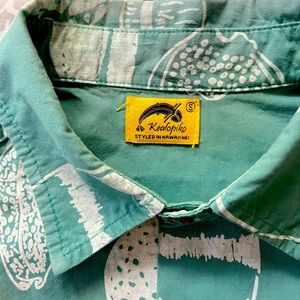 Kealopiko Men’s Button Down Aloha Shirt